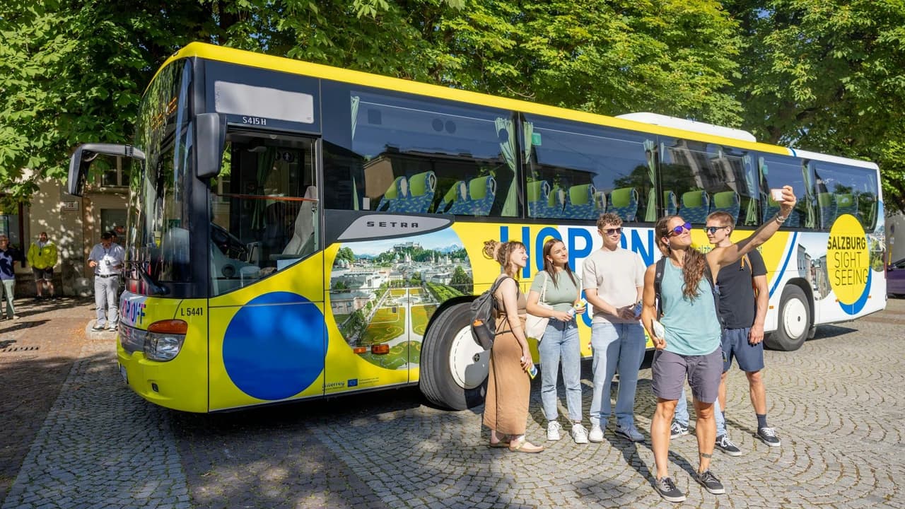 Salzburg Sightseeing: Hop-On Hop-Off Bus Tour