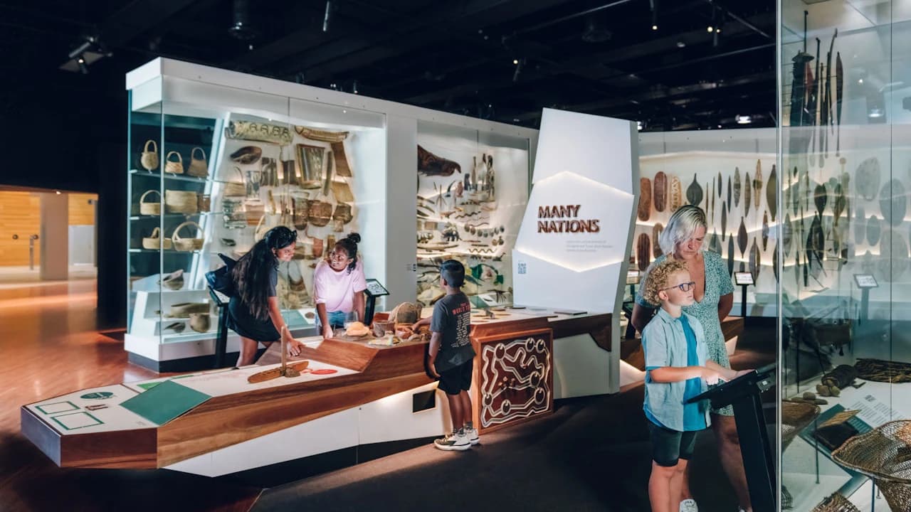 Melbourne Museum - Photo 2