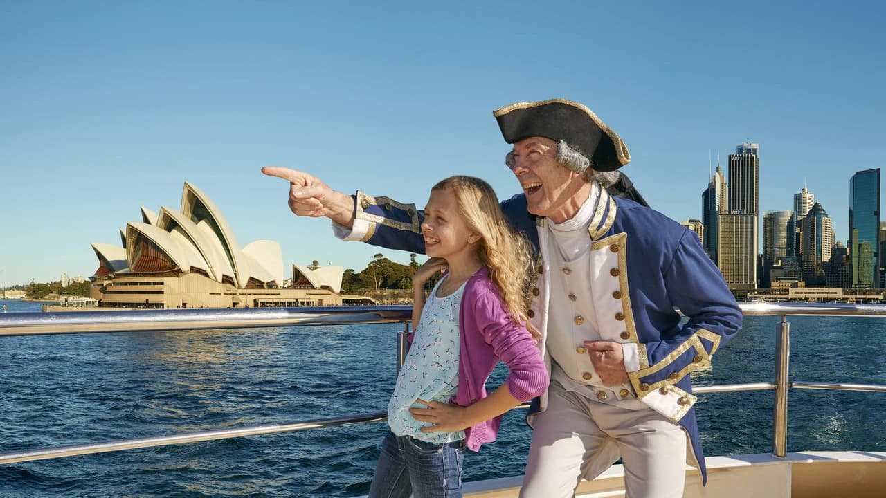 Captain Cook Sydney Harbour Explorer Hop-on Hop-off Cruise - Photo 4