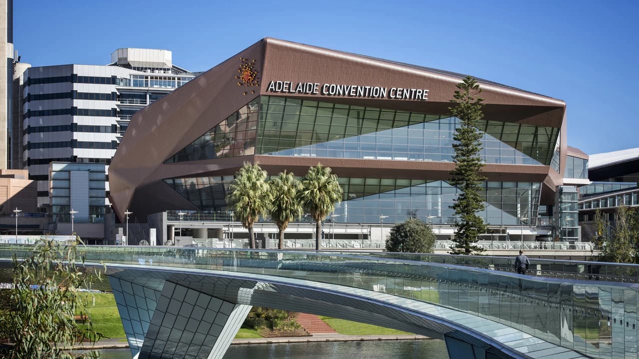 Adelaide City Highlights Tour - Photo 5