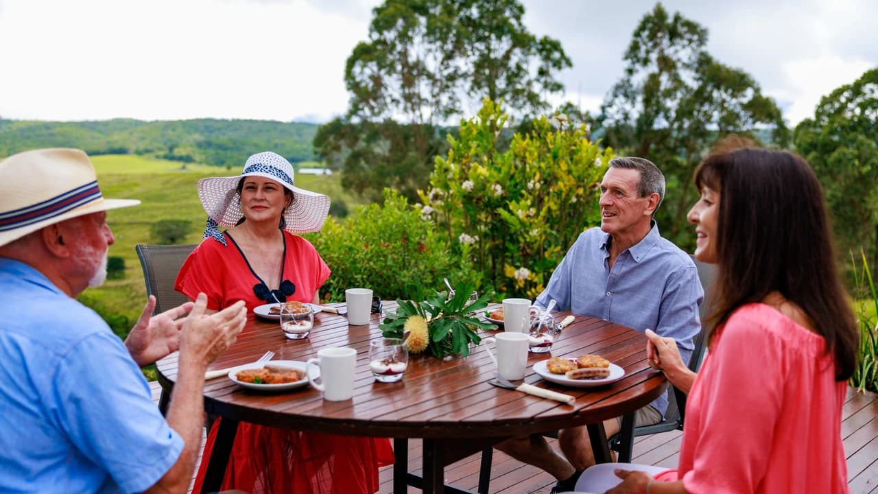 Australian Outback Food and Wine Tasting Tour from Cairns and Northern Beaches