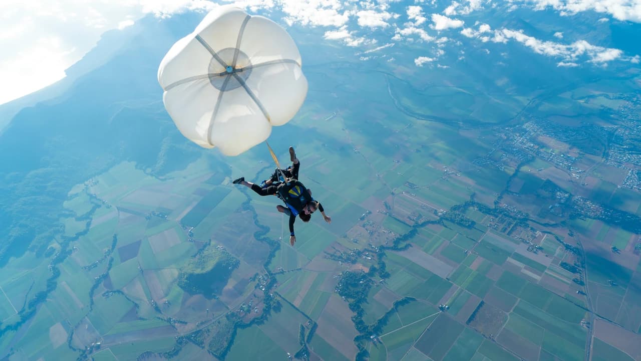Tandem Skydiving Experience Cairns - Photo 2