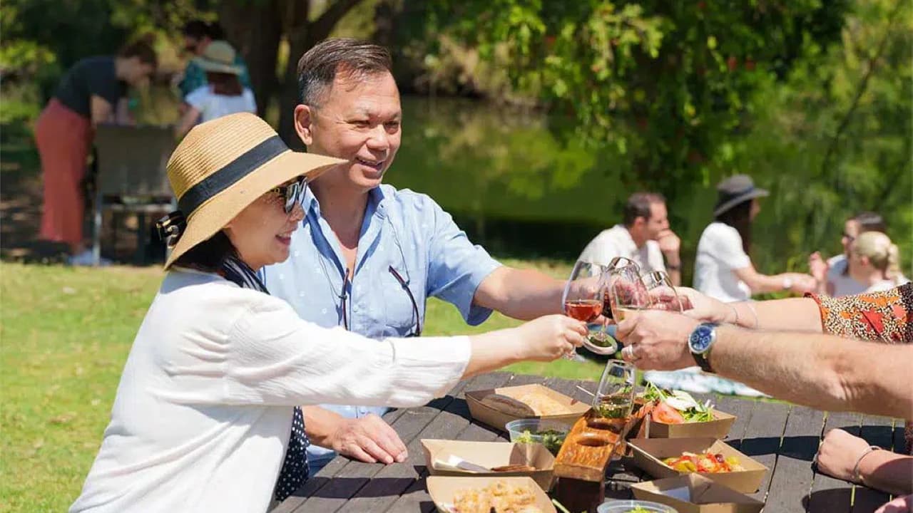 Lamington National Park Tour: O'Reilly's Rainforest Retreat and Canungra Valley Vineyard - image 8