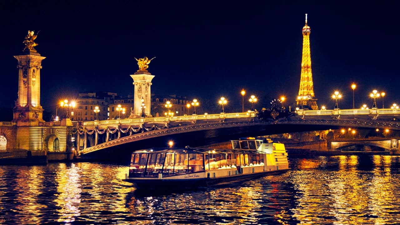 Dinner Cruise on the Seine River