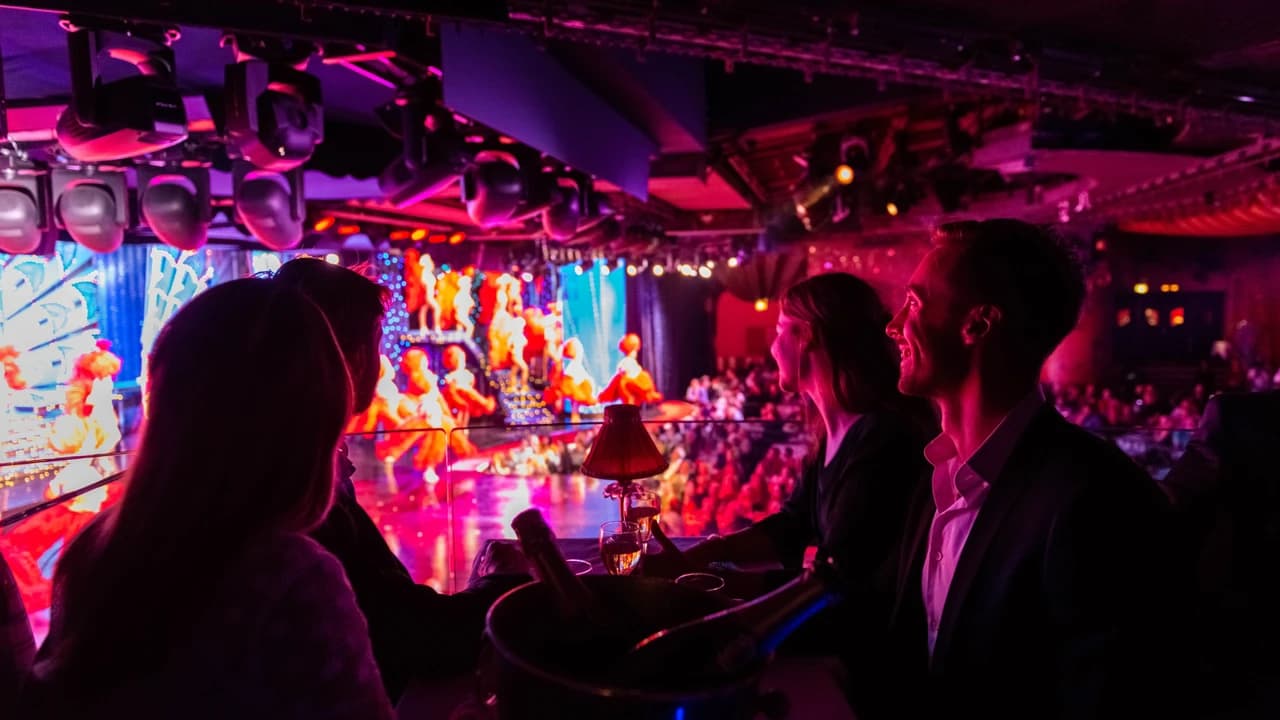 Moulin Rouge Cabaret Show with Drop-off Service and Dinner - Photo 3