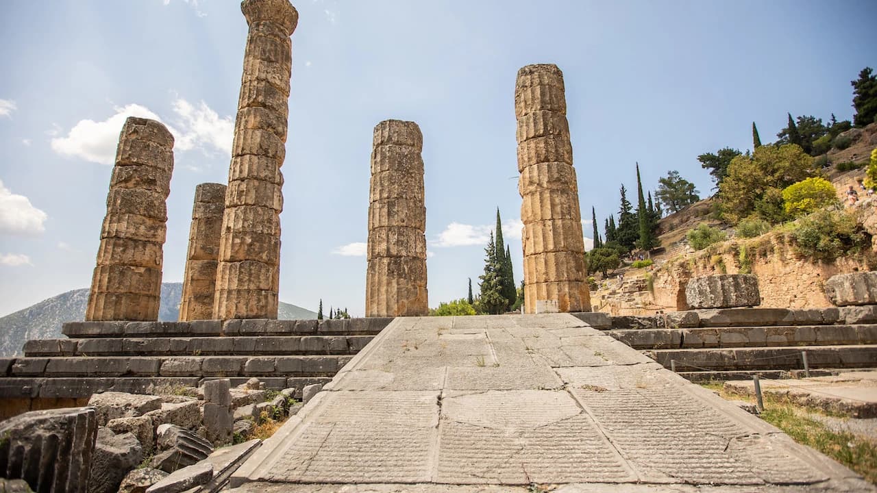 Delphi Archaeological Site Full-Day Tour from Athens - Photo 4