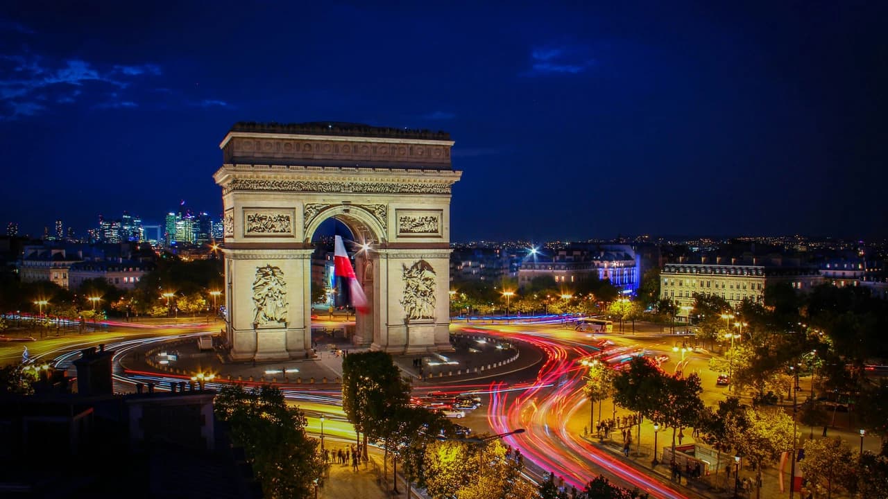Paris Illuminations Night Bus Tour and Eiffel Tower Reserved Access - image 7
