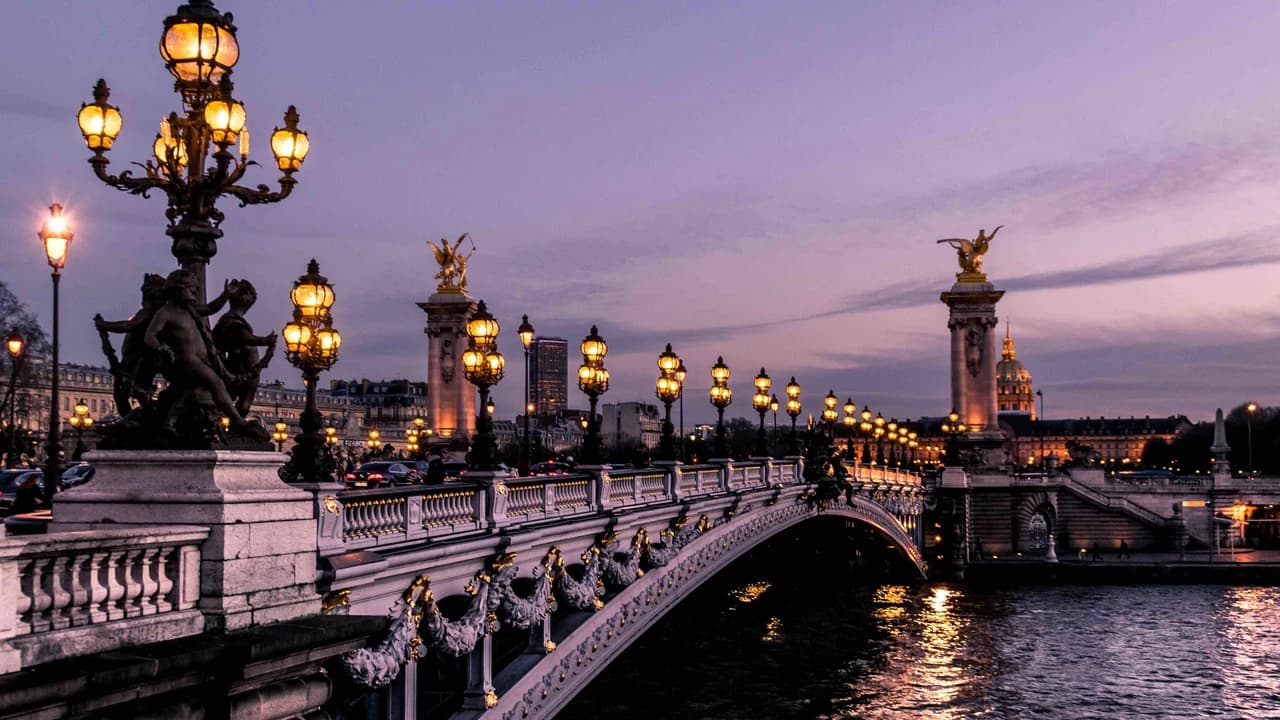 Paris Illuminations Night Bus Tour and Eiffel Tower Reserved Access - image 8
