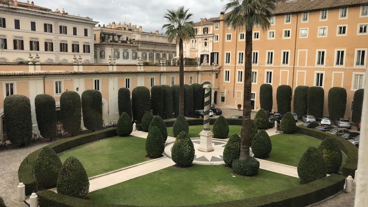 Colonna Gallery - image 6