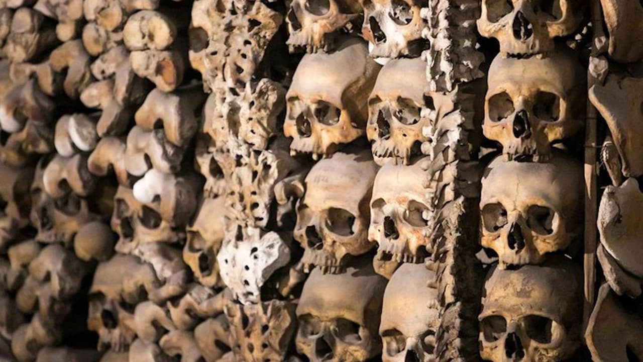 Rome Underground Tour: Capuchin Crypts, Christian Catacombs, Basilica of San Martino ai Monti - image 6