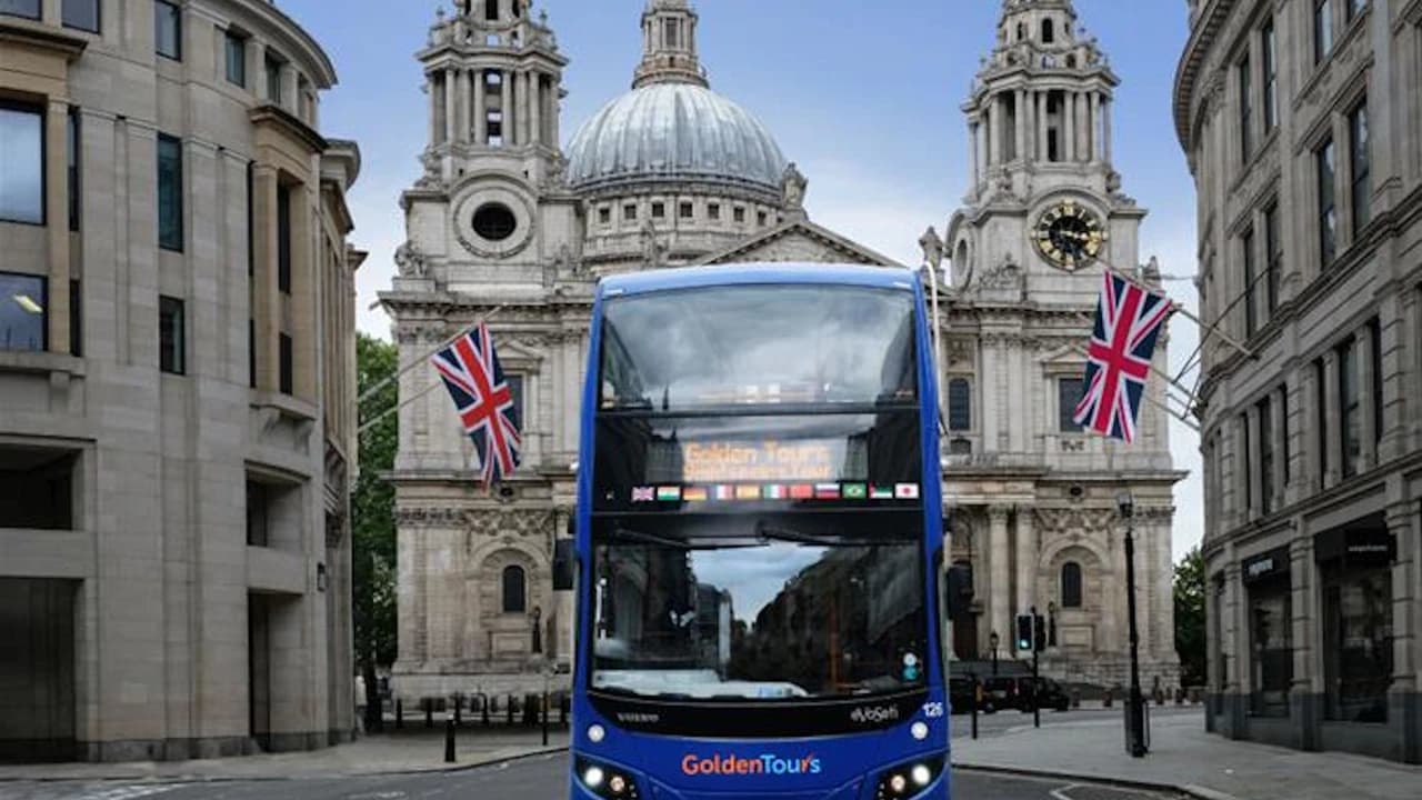 COMBO: Madame Tussauds London Ticket + London Hop-on Hop-off Bus Tour - Photo 2