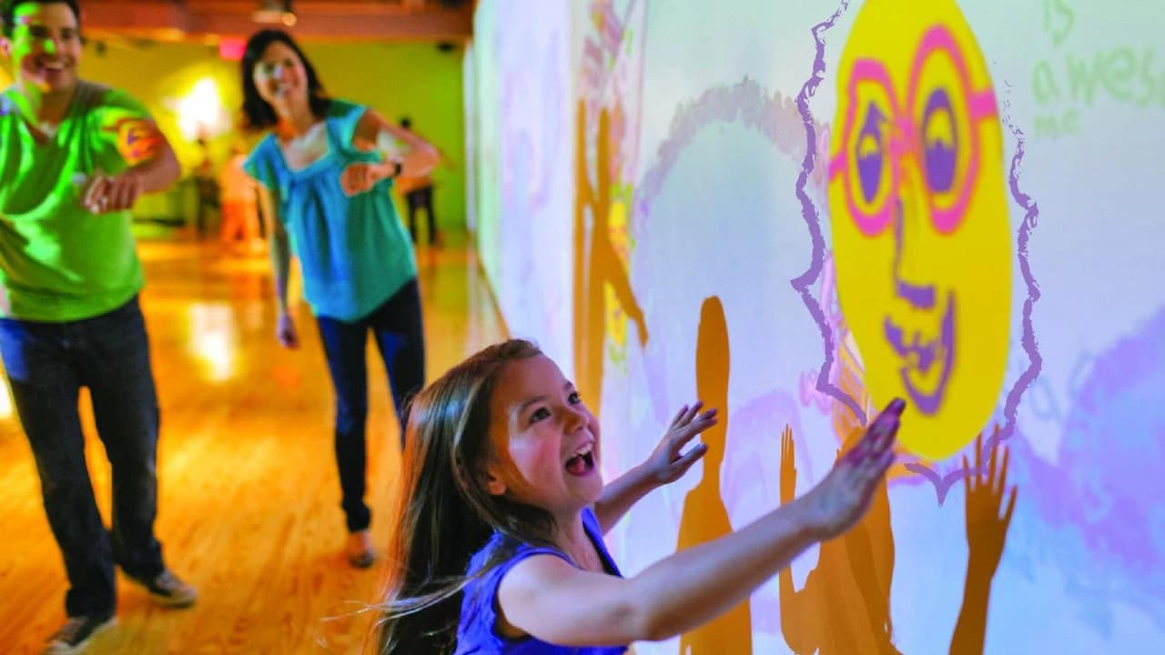 Crayola Experience - Photo 3