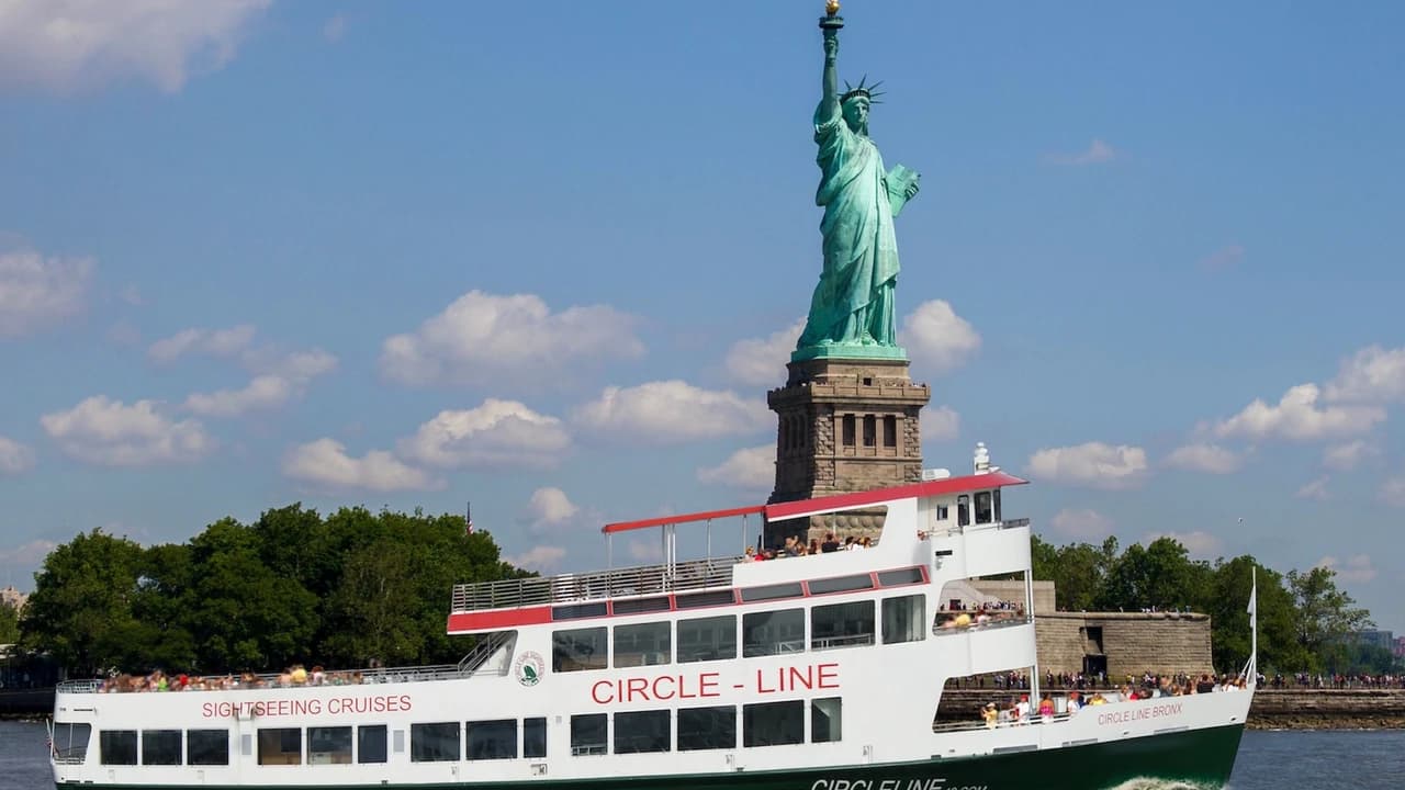 Official Circle Line Cruises, Midtown NYC: Reserved Straight-to-Board Ticket