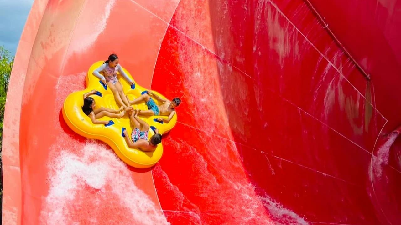 Hawaii: Wet 'n' Wild Ticket + Transportation from Waikiki - image 6