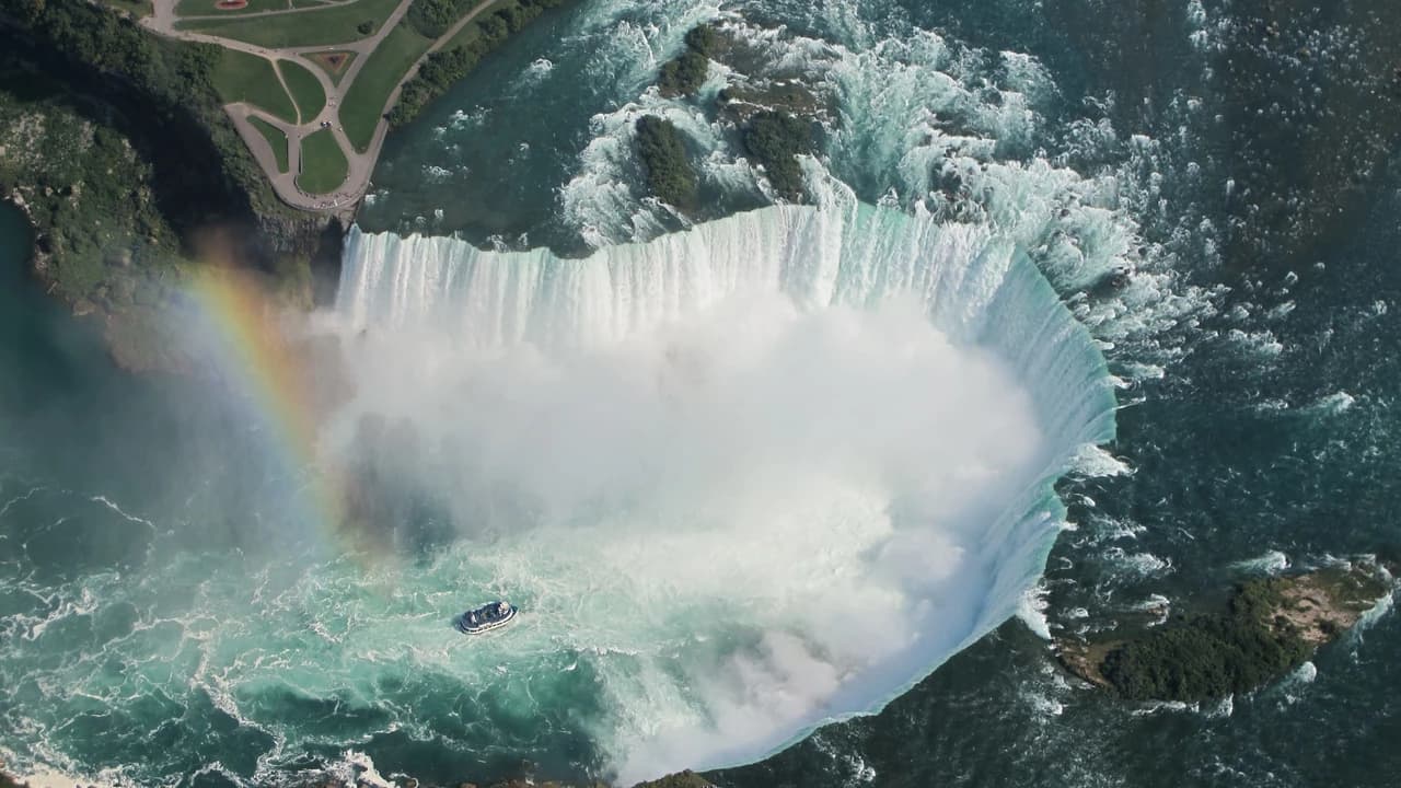 Niagara Falls Day Trip by Air from New York City