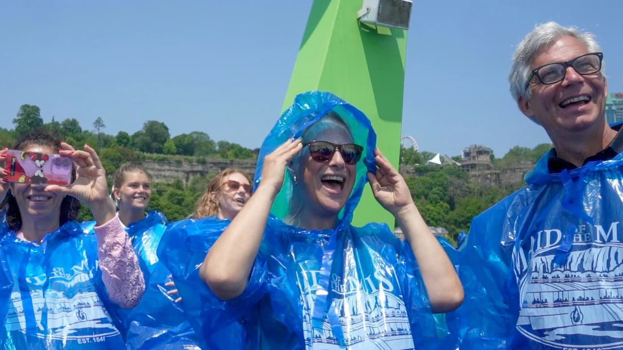 Niagara Falls US: Maid of the Mist Cruise + Cave of the Winds + Small Group Tour - Photo 3