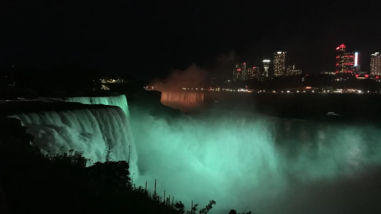 Niagara Falls USA: Night Illumination Tour & Optional Maid of the Mist - image 8