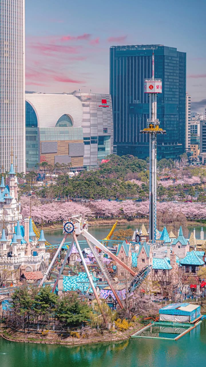 COMBO: Lotte World Adventure Seoul + Lotte World Aquarium + Seoul Sky Observatory Tickets - image 8