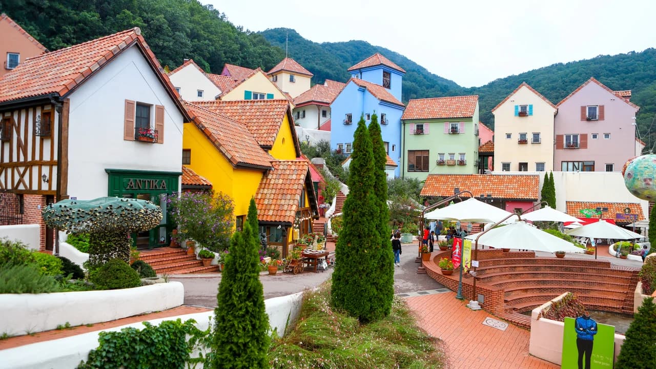 Nami Island, Petite France, and Italian Village Tour from Seoul - Photo 4