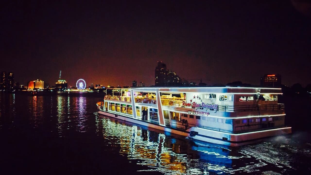 Chao Phraya Dinner Cruise aboard River Star Princess - image 6