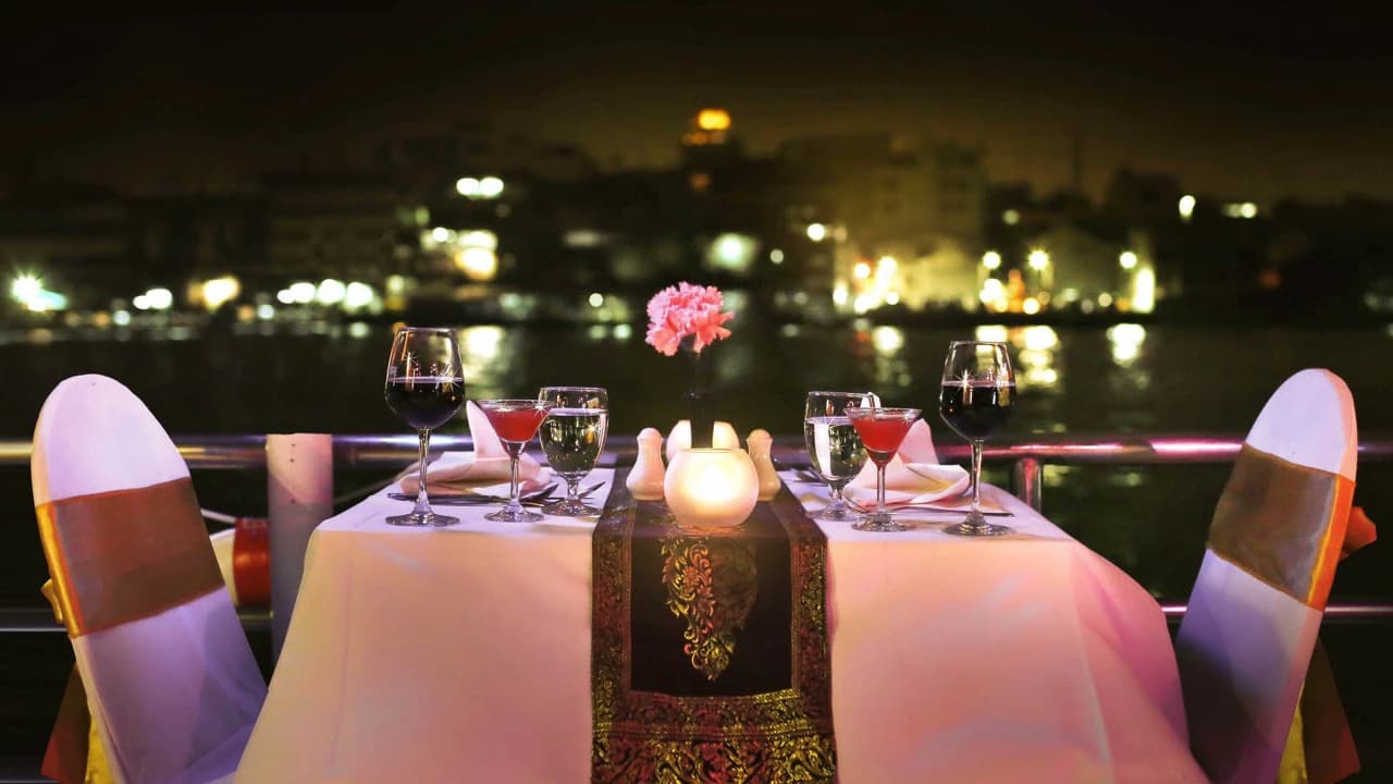 Chao Phraya Dinner Cruise aboard River Star Princess - image 7