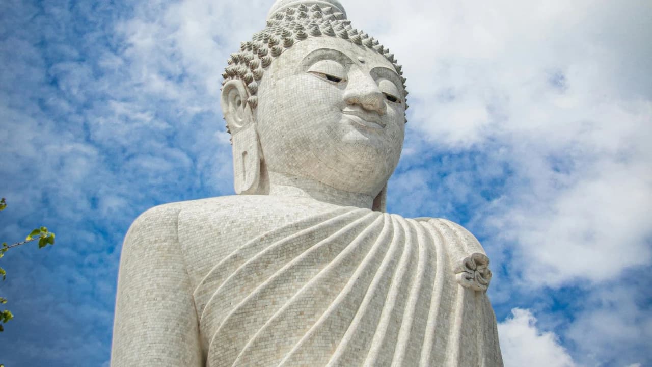 Phuket City Half-Day Tour: Wat Chalong, Big Buddha, Karon Viewpoint, Old Phuket Town