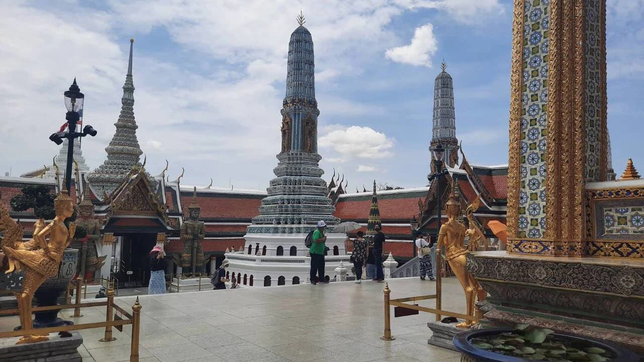 Grand Palace and Wat Phra Kaew Walking Tour - Photo 3