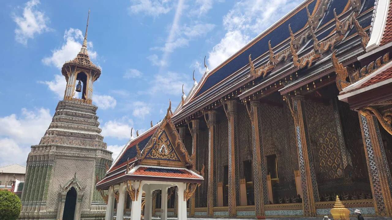 Grand Palace and Wat Phra Kaew Walking Tour - Photo 5