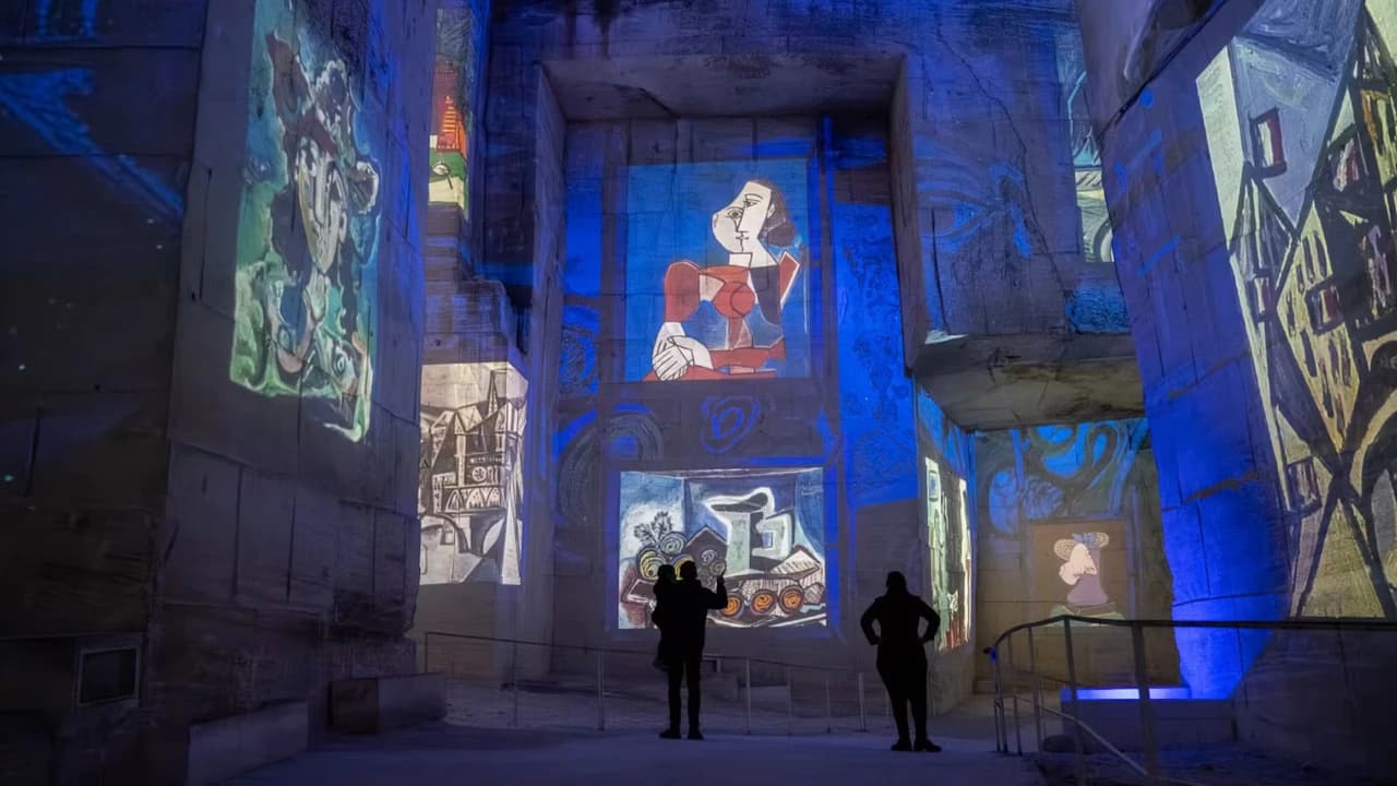 Carrieres des Lumieres: Entry Ticket