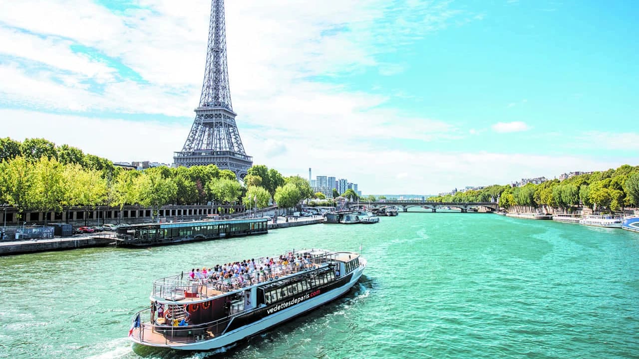 Seine River Cruise by Vedettes De Paris - Photo 5