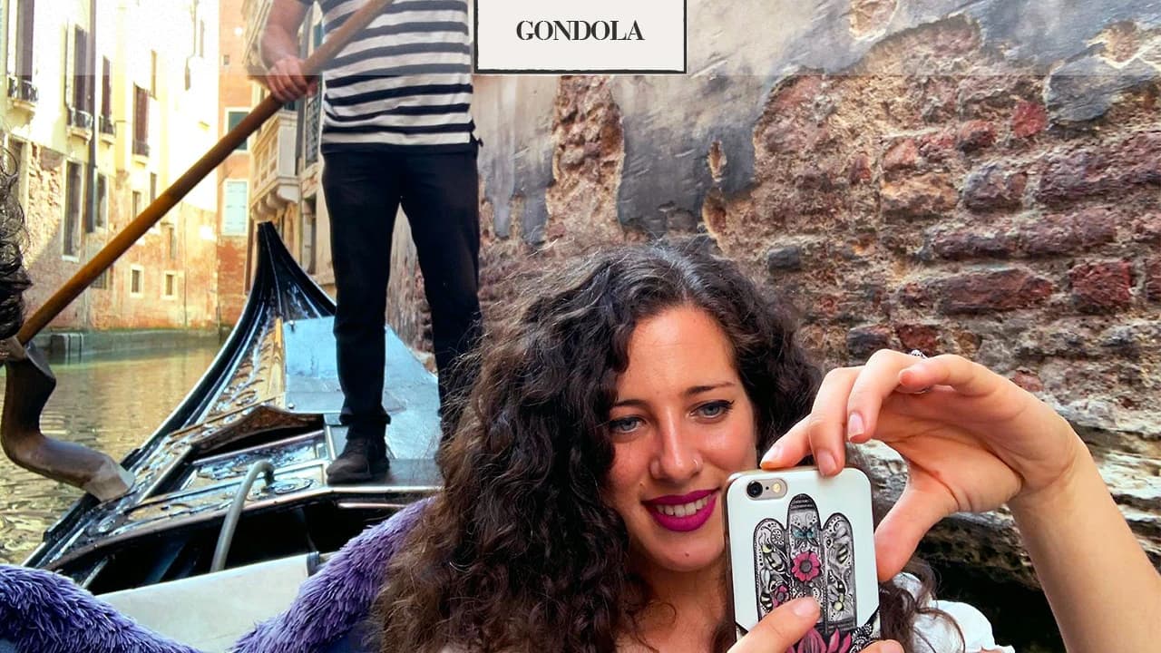 Venice: Gondola Ride with Live Commentary - Photo 2