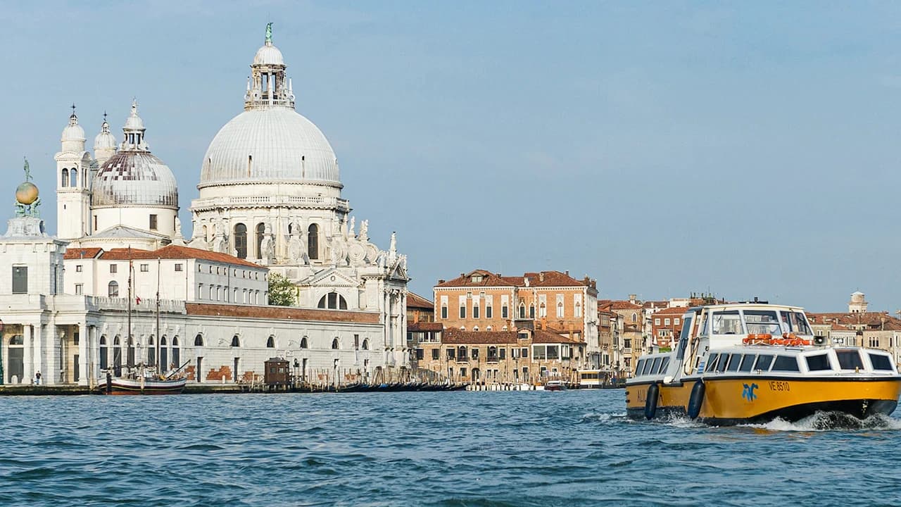 Venice Marco Polo Airport Alilaguna Waterbus Transfers - Photo 4