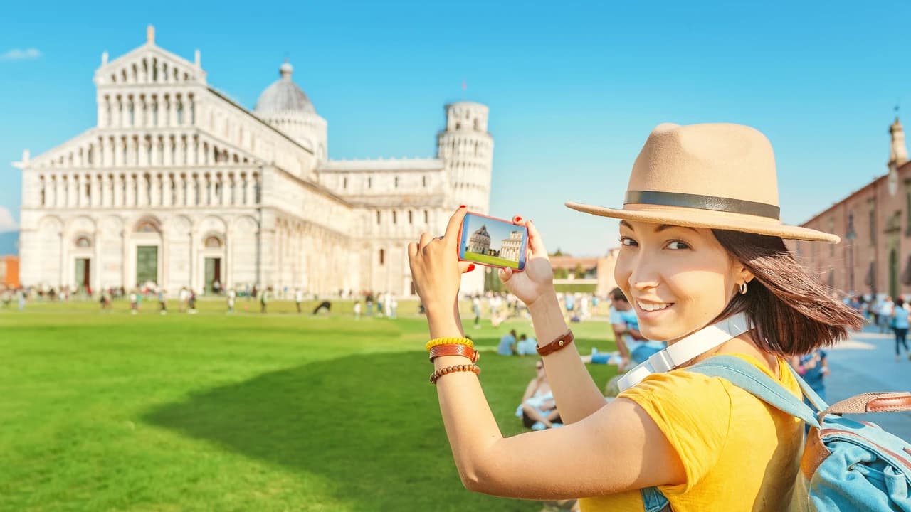 Tuscany Full-Day Tour from Florence: Pisa, Chianti, San Gimignano, Siena - Photo 4