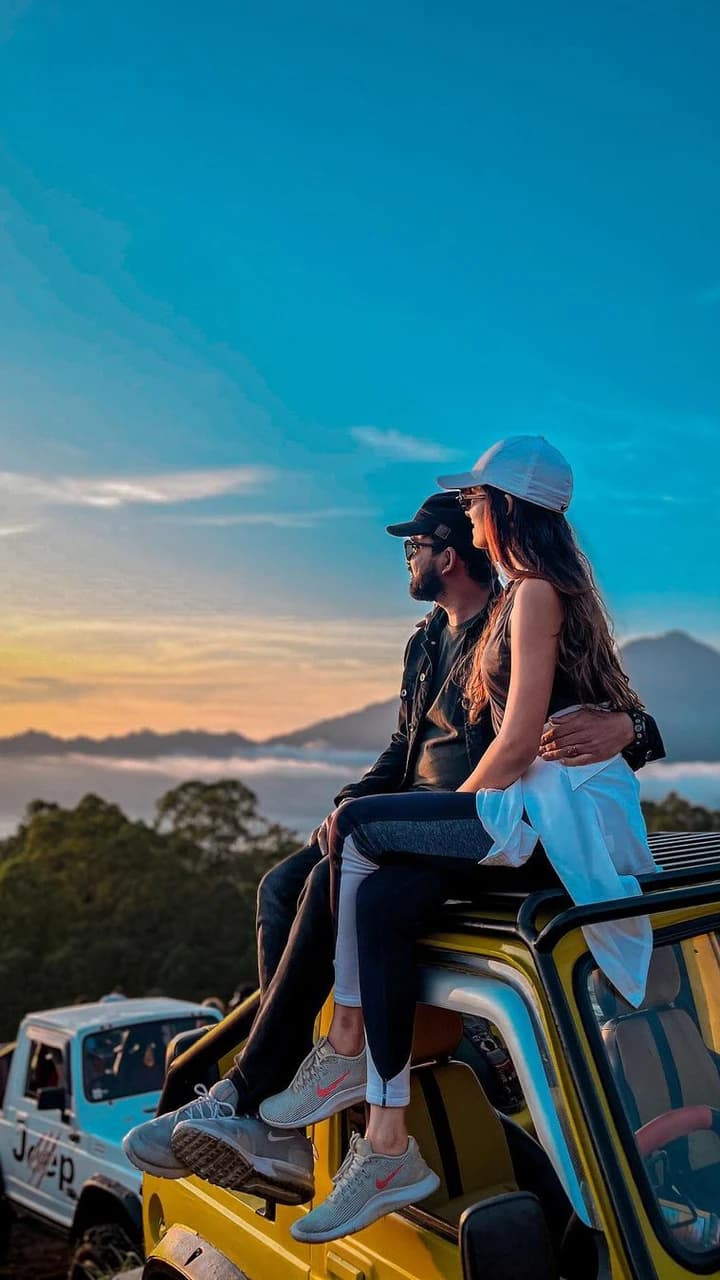 4WD Jeep and Mount Batur Caldera Sunrise Trekking in Kintamani - image 6