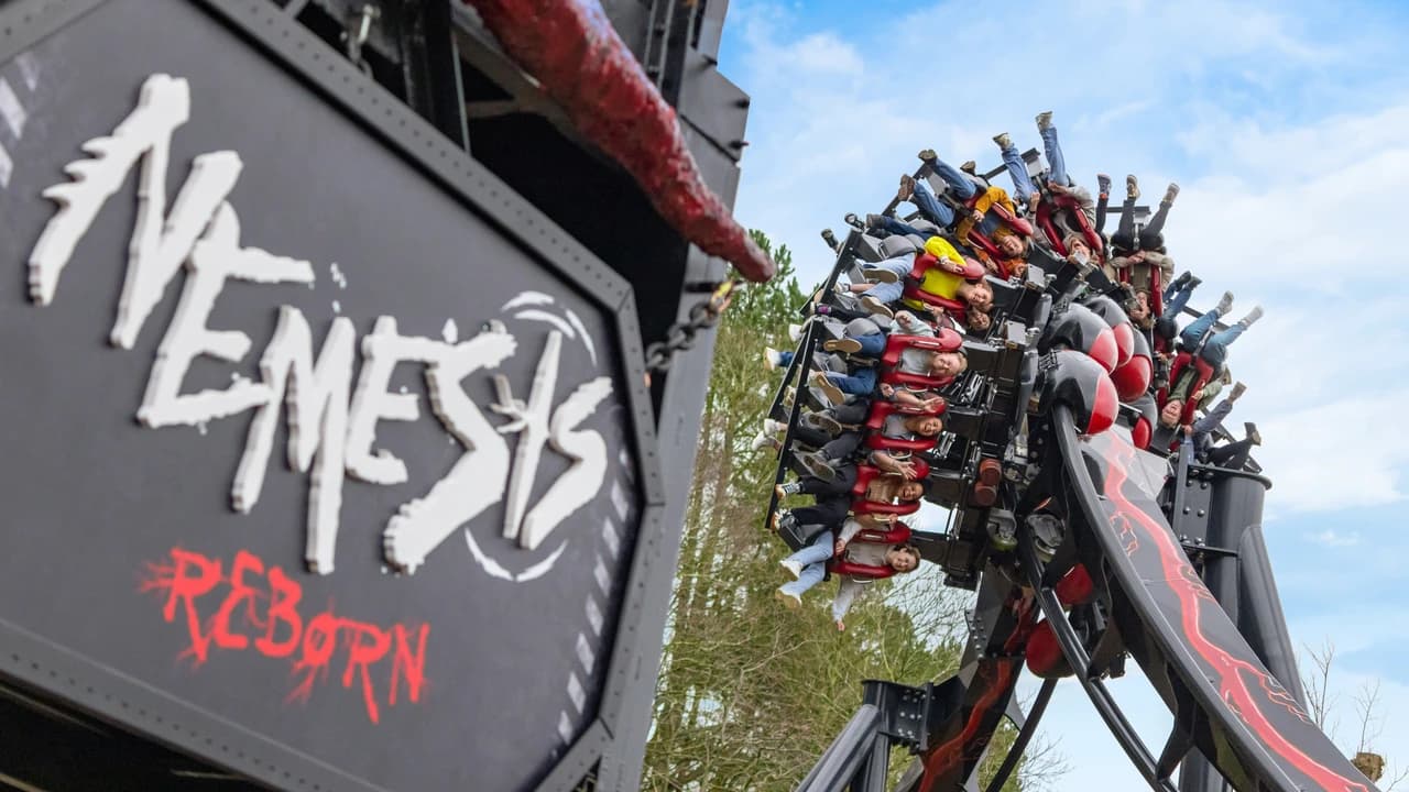 Alton Towers Ticket - Photo 3