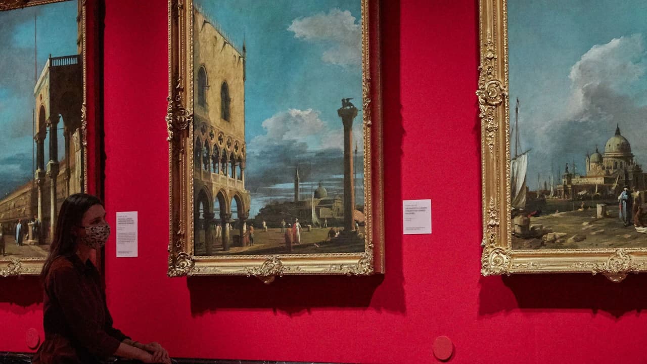 The King's Gallery, Buckingham Palace - image 8