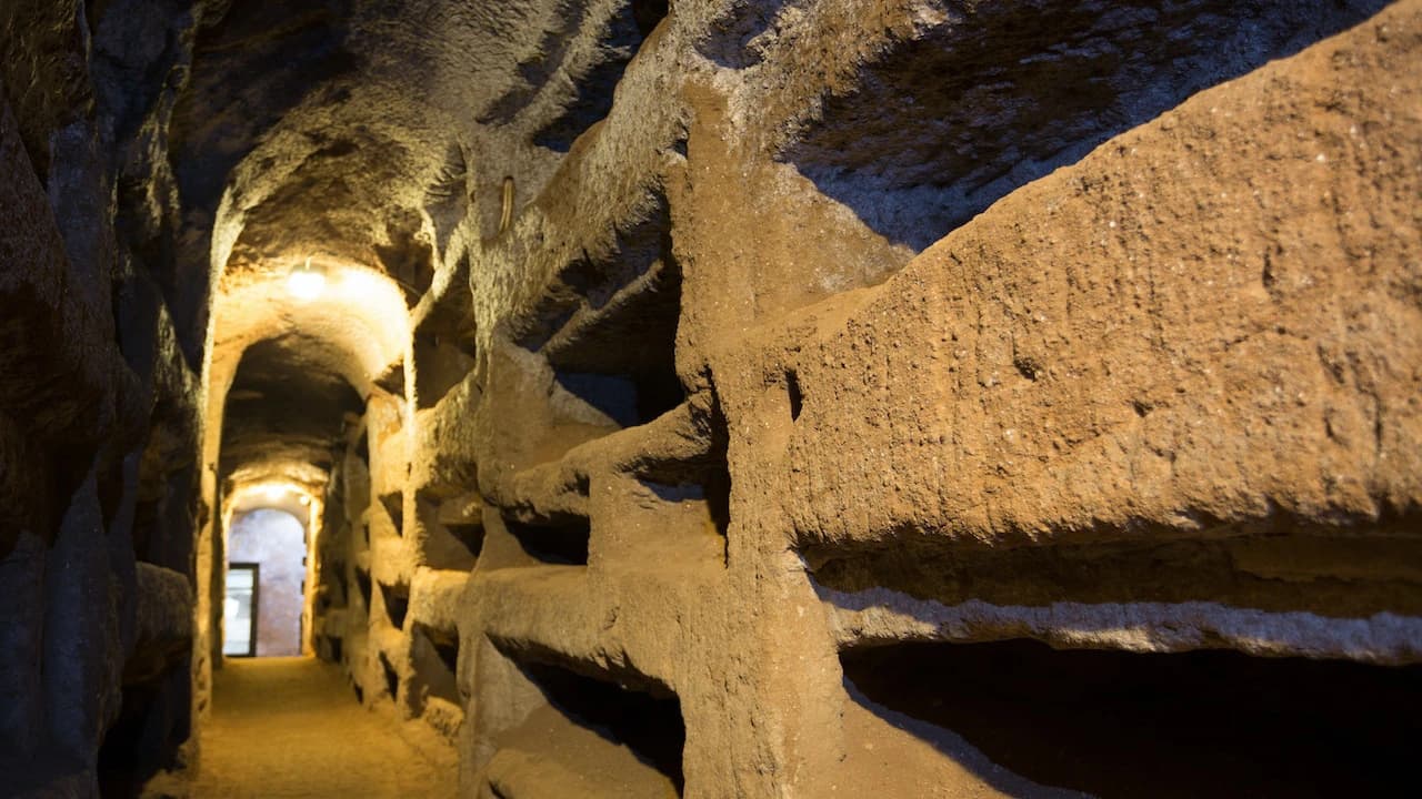 Catacombs of St. Callixtus: Guided Tour