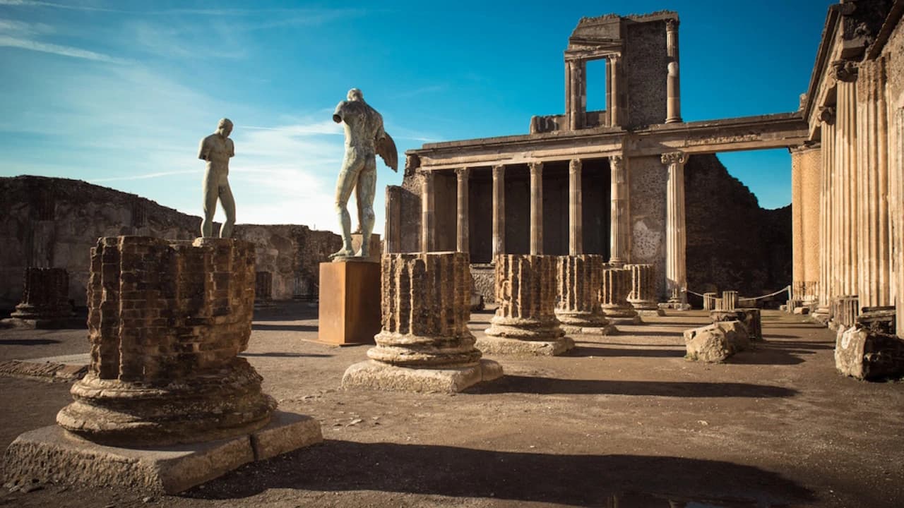 Pompeii & Mount Vesuvius: Entrance + Roundtrip from Rome - Photo 2