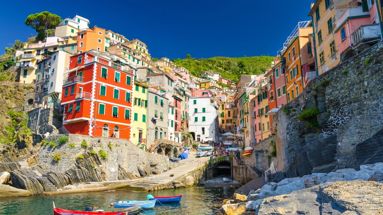 Cinque Terre Tour from Florence: Manarola, Riomaggiore, Vernazza, Monterosso