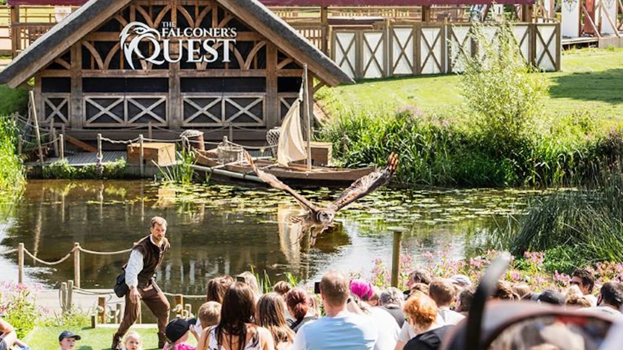 Warwick Castle - Photo 3
