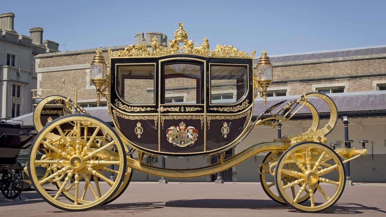 Royal Mews at Buckingham Palace - Photo 2