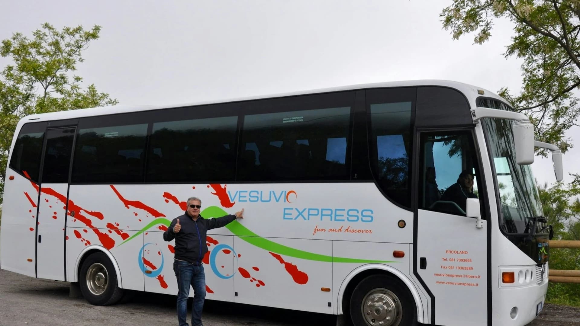 Mount Vesuvius: Vesuvio Park Entry + Roundtrip from Ercolano - image 8