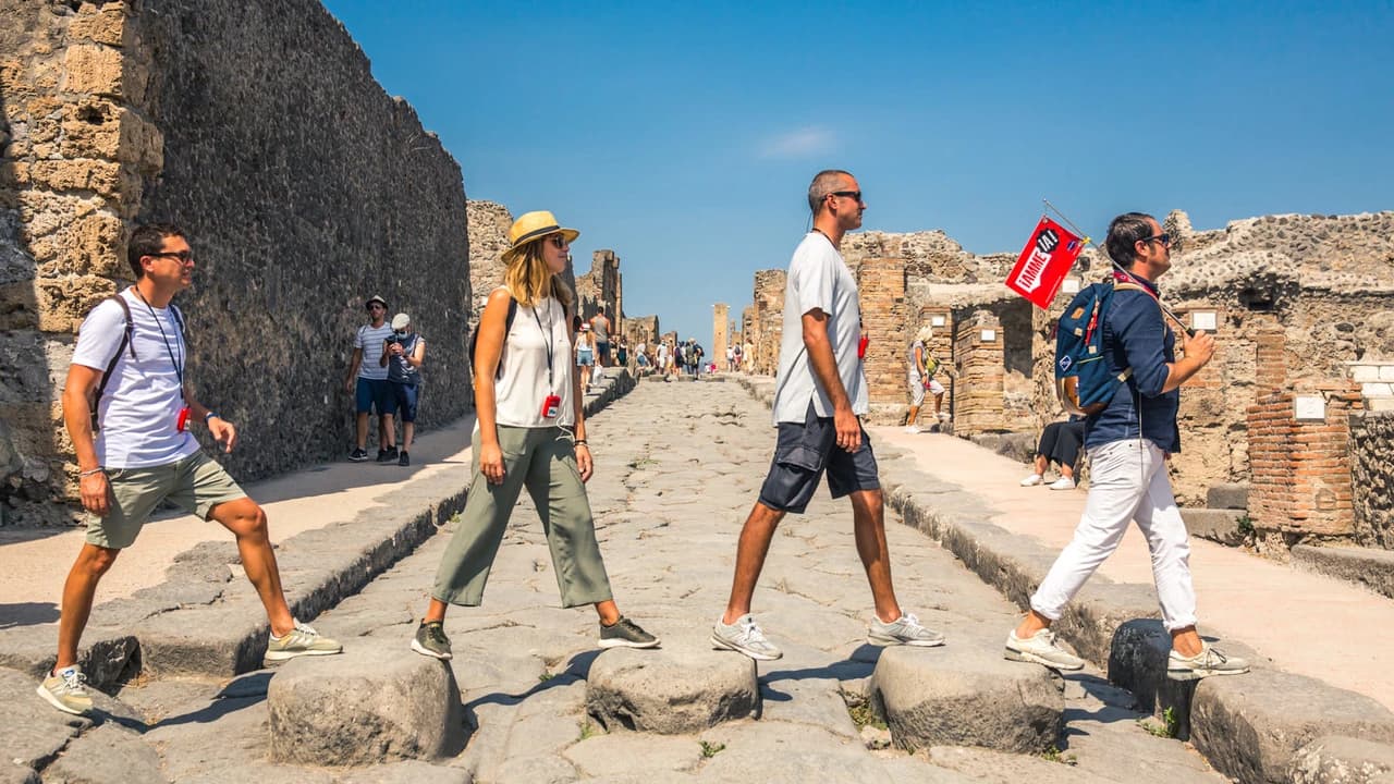 Tour of Pompeii & Mt. Vesuvius with Priority Access from Naples - Photo 2