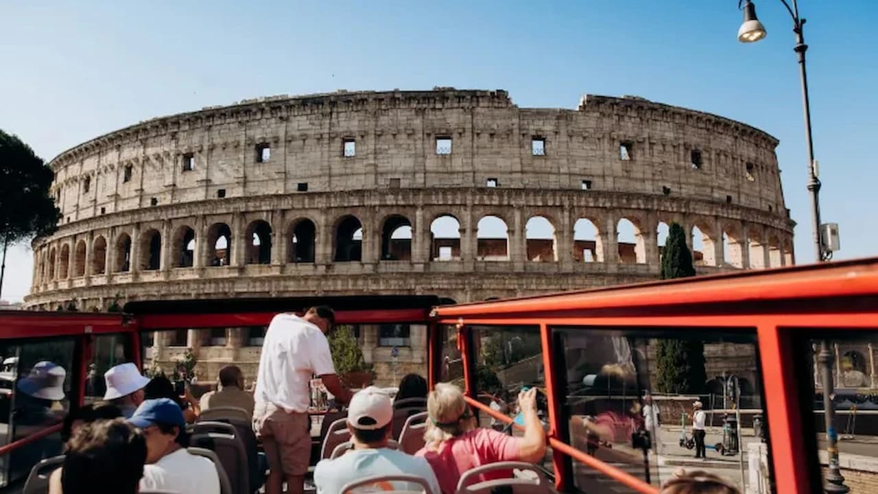 Rome Hop-on Hop-off Tiber Cruise - image 6