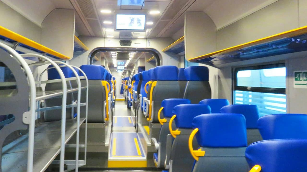 Fiumicino Airport: Leonardo Express Train Transfer To Rome Termini - Photo 5
