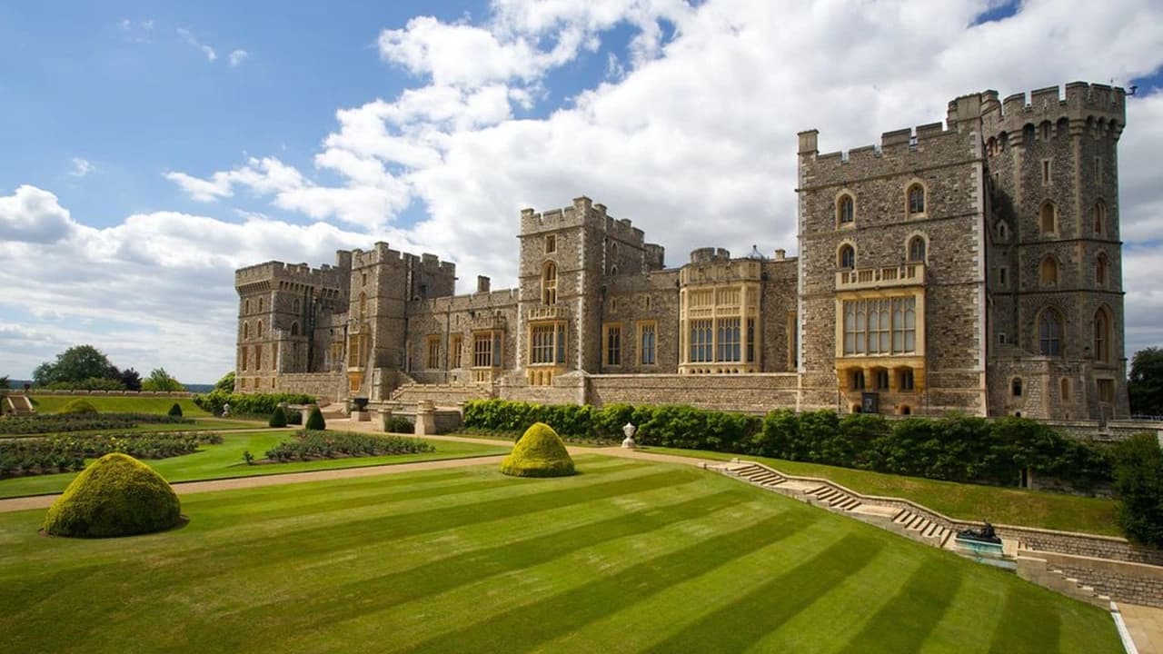 Windsor Castle Half-Day Tour from London with Audio Guide - image 7