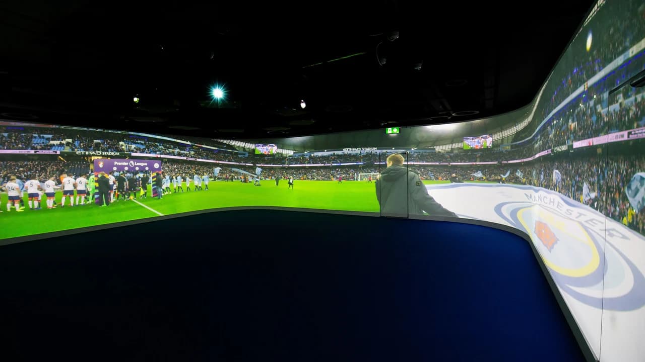 Manchester City FC Etihad Stadium Tour - Photo 2