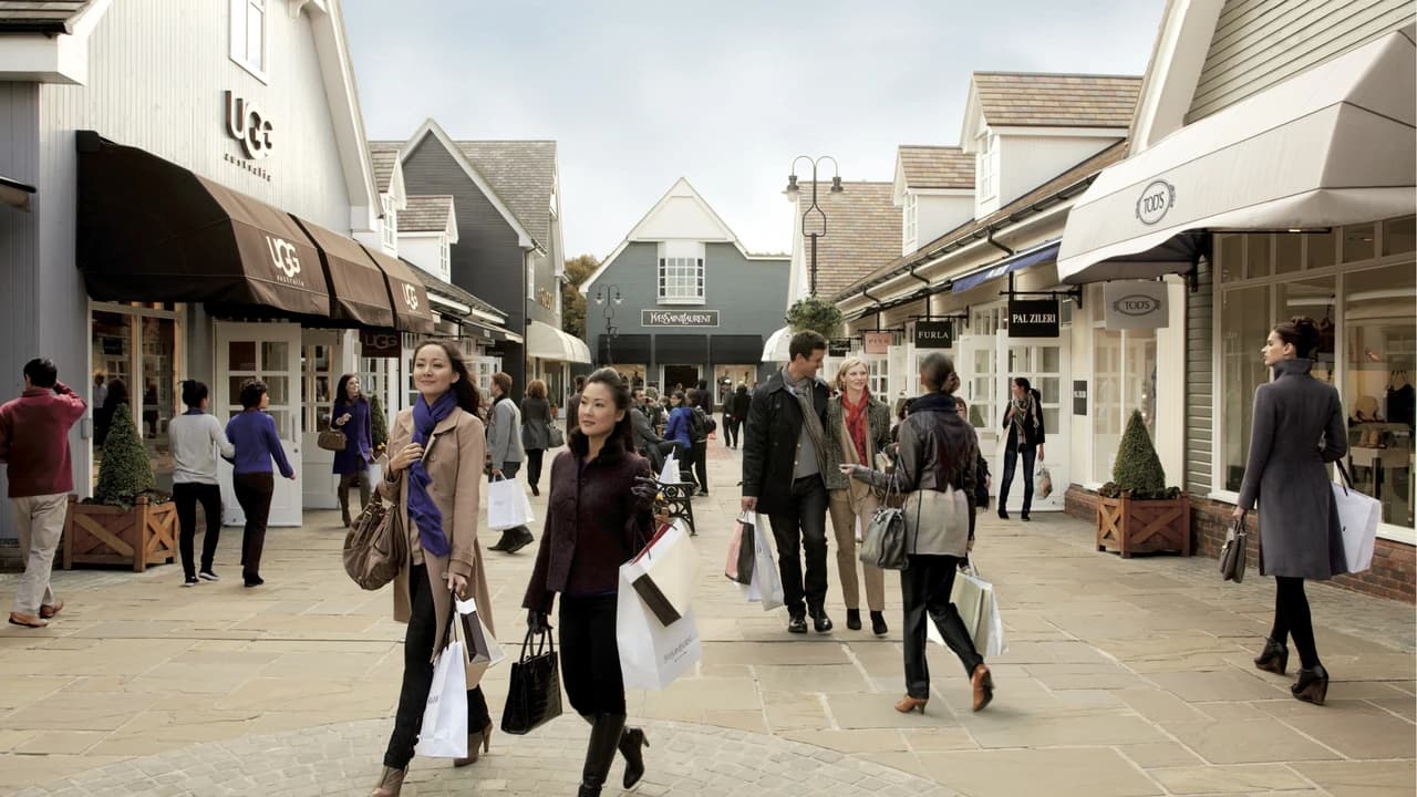 Bicester Village Shopping with Round Trip Rail Transfers from London