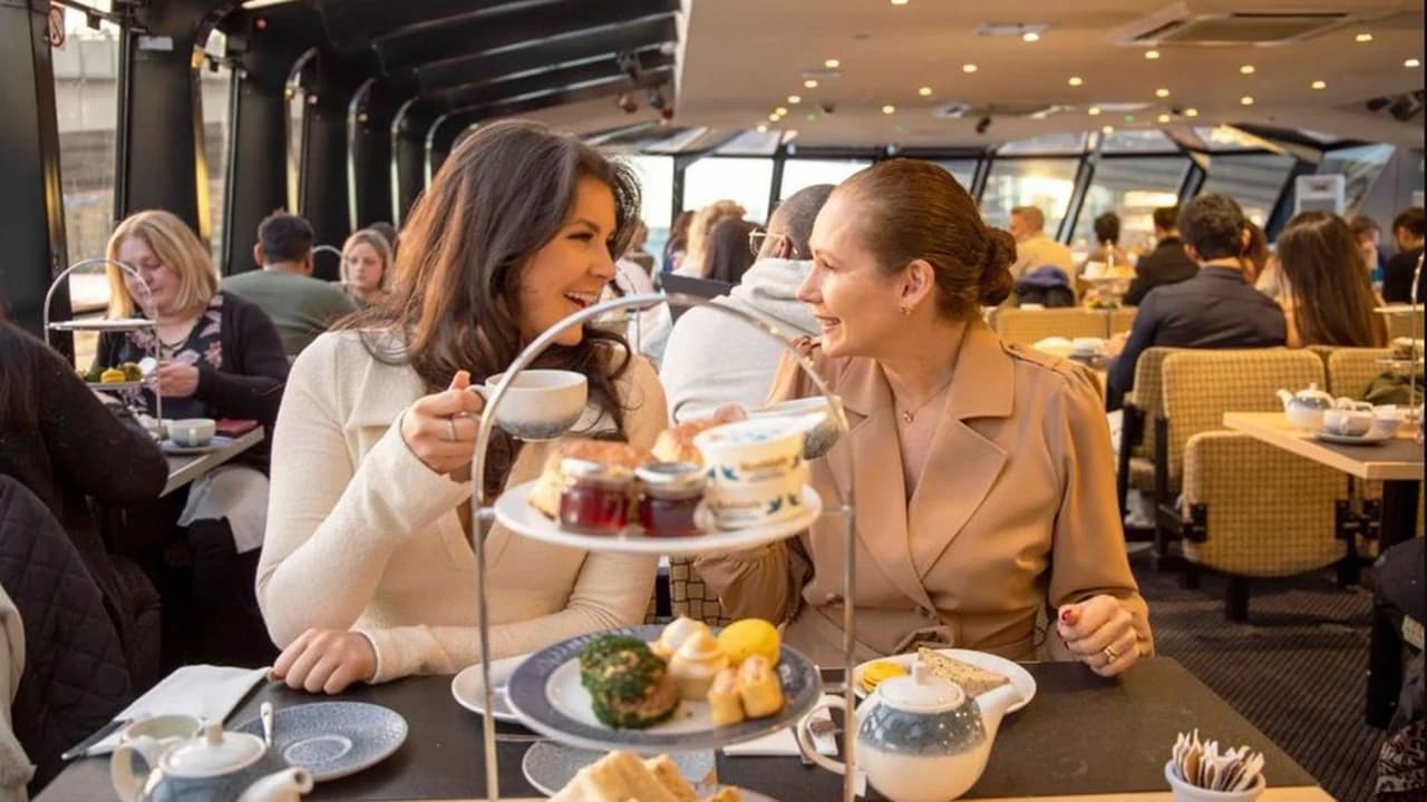 Afternoon Tea Cruise on the River Thames - Photo 3