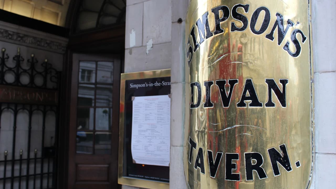 Sherlock Holmes Walking Tour - Photo 5